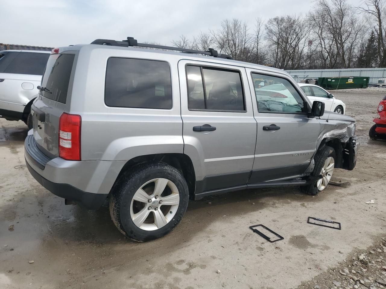 2015 JEEP PATRIOT SP - Фото 3