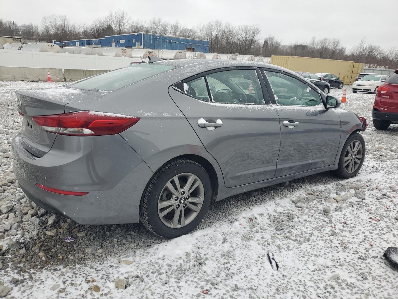 2018 HYUNDAI ELANTRA SE - Image 3