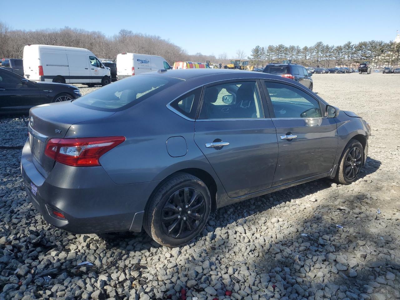 2017 NISSAN SENTRA S - Фото 3