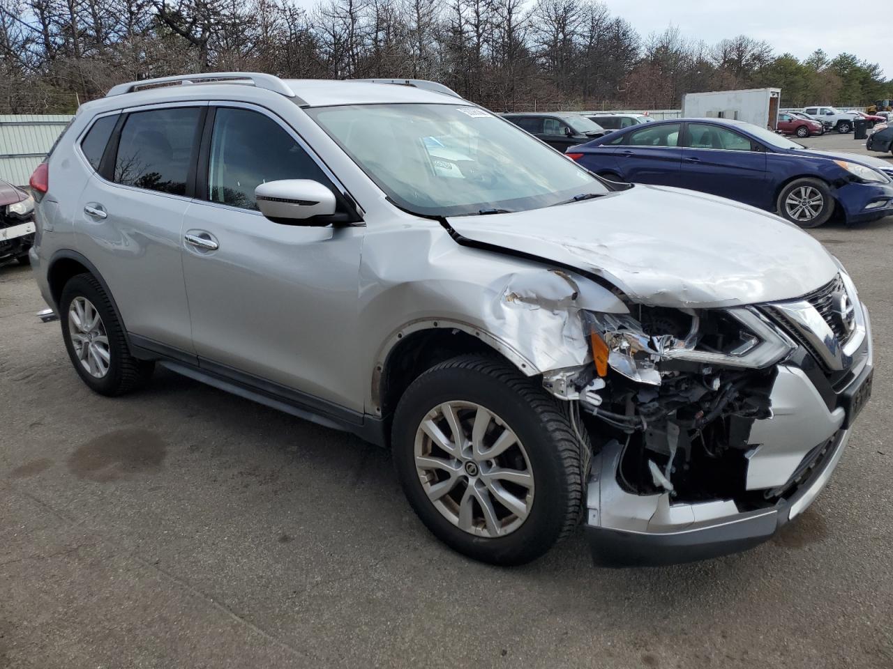 2017 NISSAN ROGUE S - Фото 4