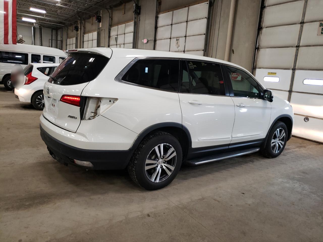 2017 HONDA PILOT EXL - Image 3