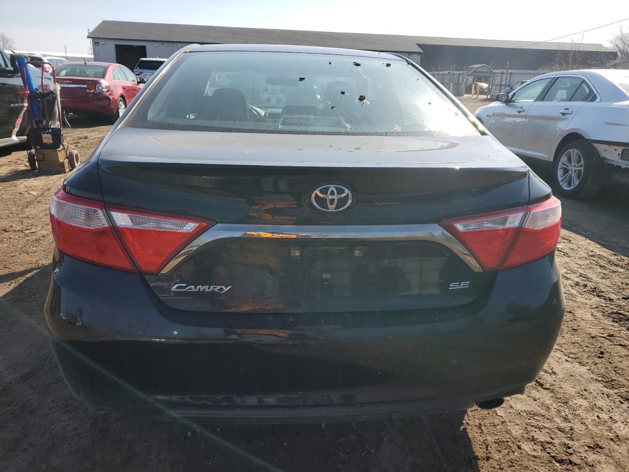 2017 TOYOTA CAMRY LE - Фото 6