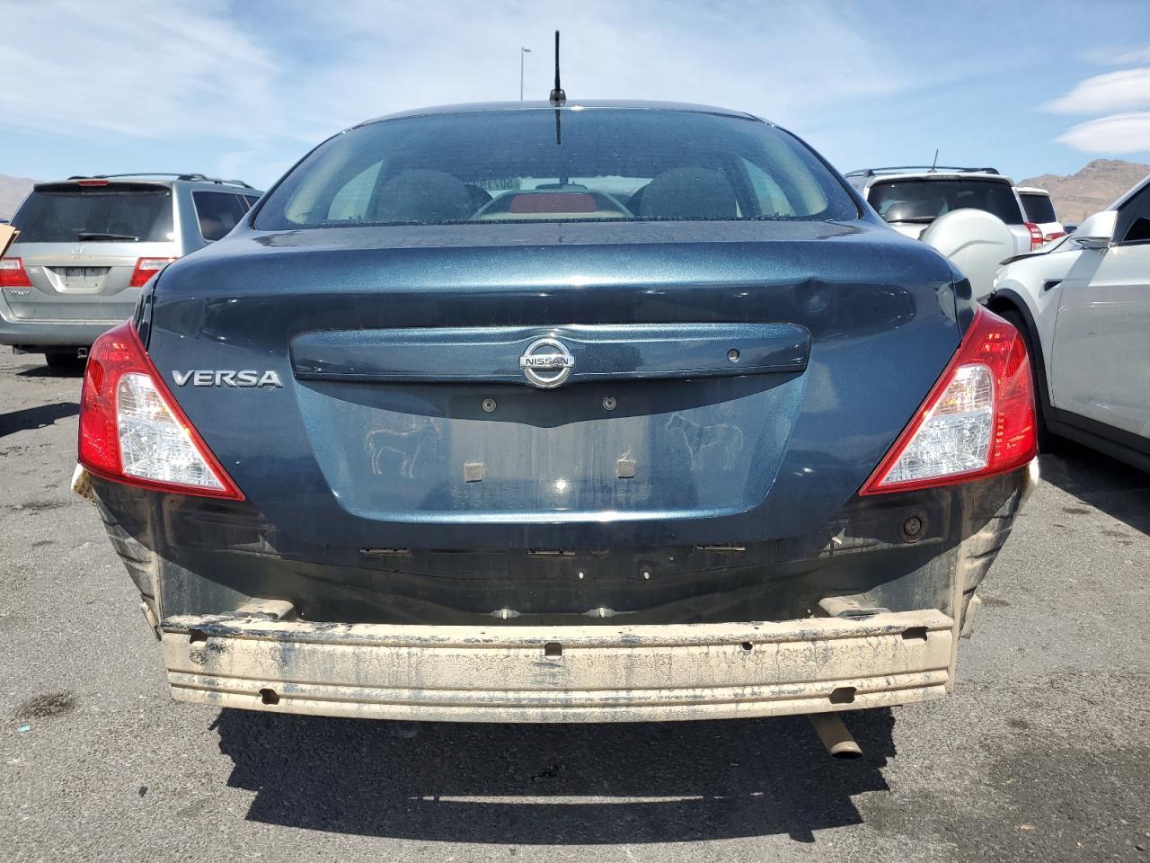 2016 NISSAN VERSA S - Фото 6