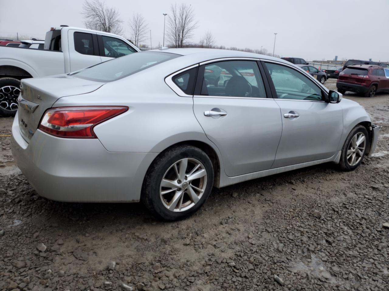 2013 NISSAN ALTIMA 2.5 - Фото 3