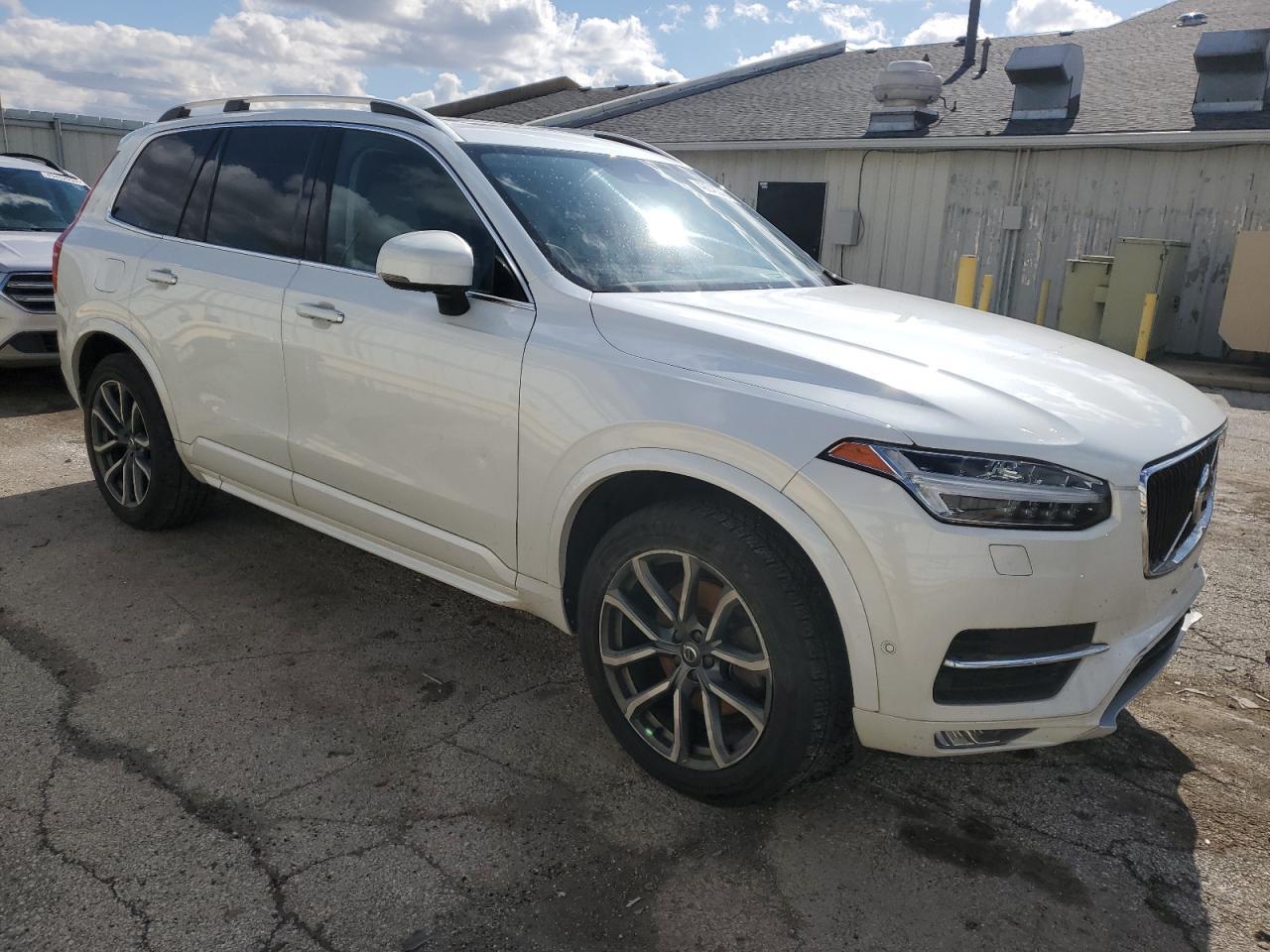 2016 VOLVO XC90 T6 - Фото 4