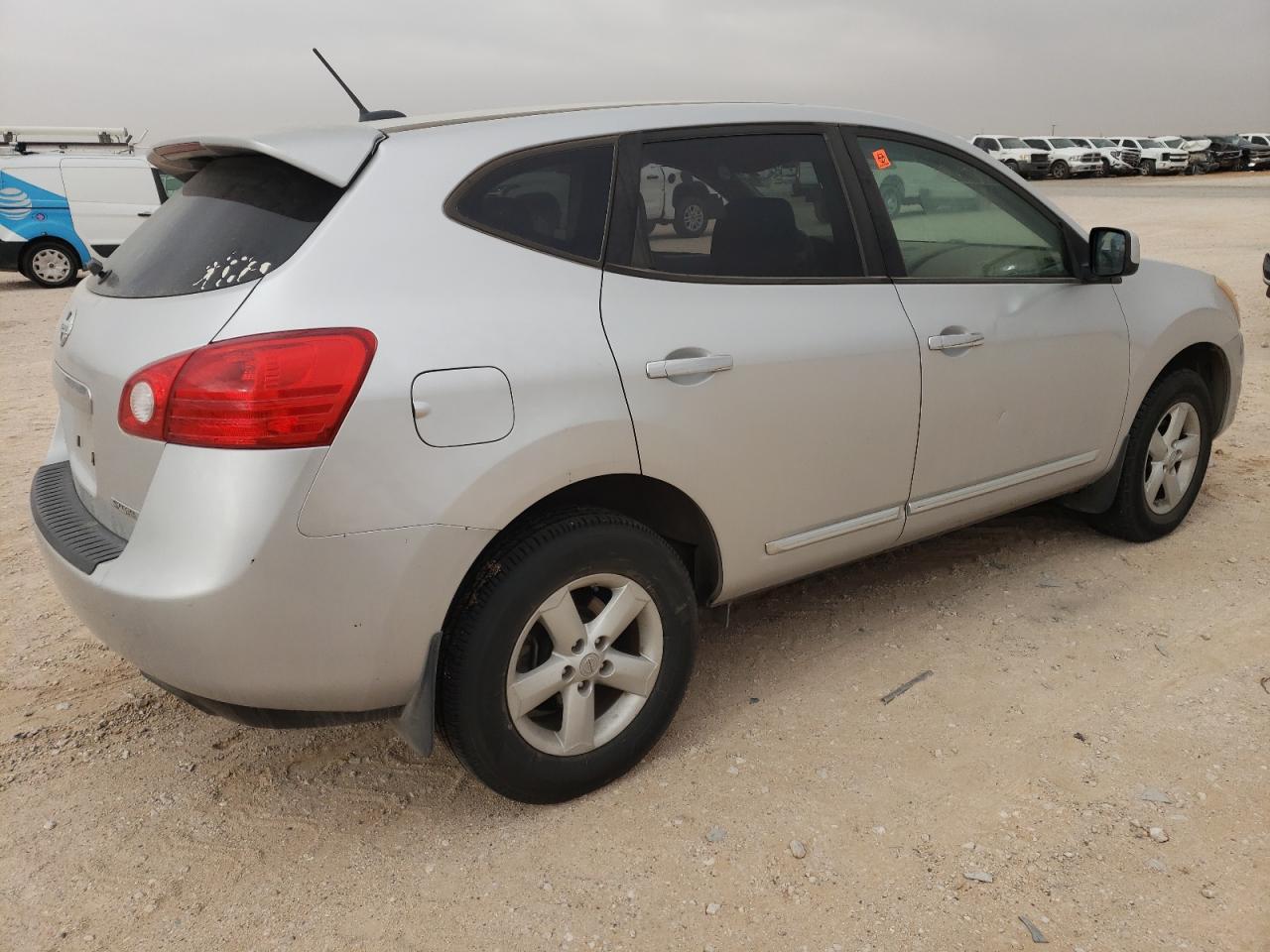 2013 NISSAN ROGUE S - Фото 3
