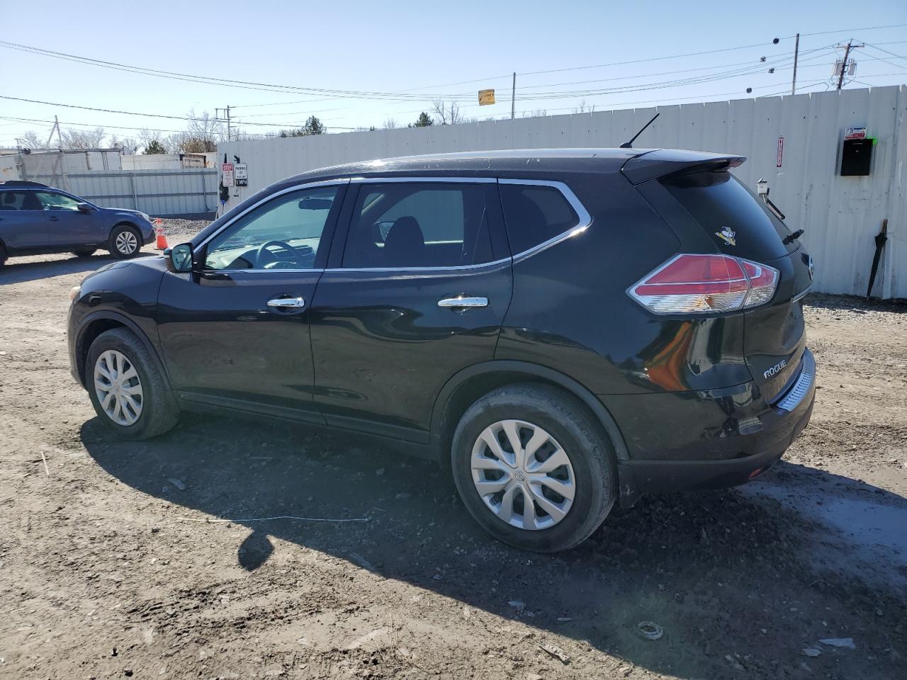 2014 NISSAN ROGUE S - Image 2