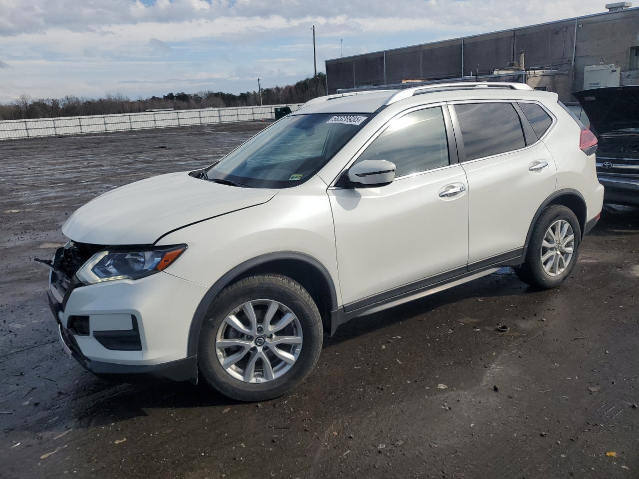2018 NISSAN ROGUE S