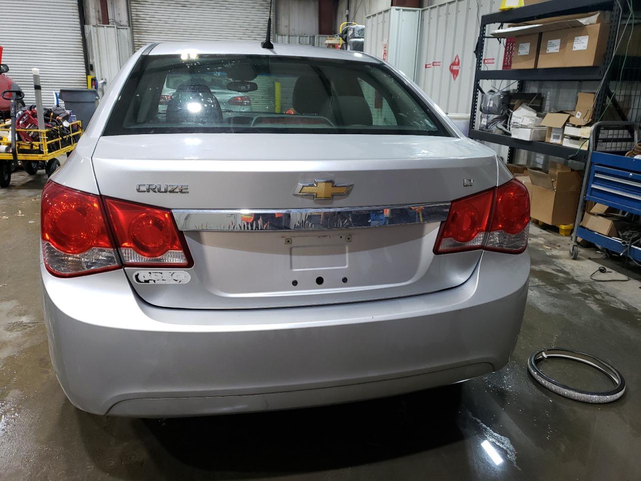 2014 CHEVROLET CRUZE LT - Фото 6