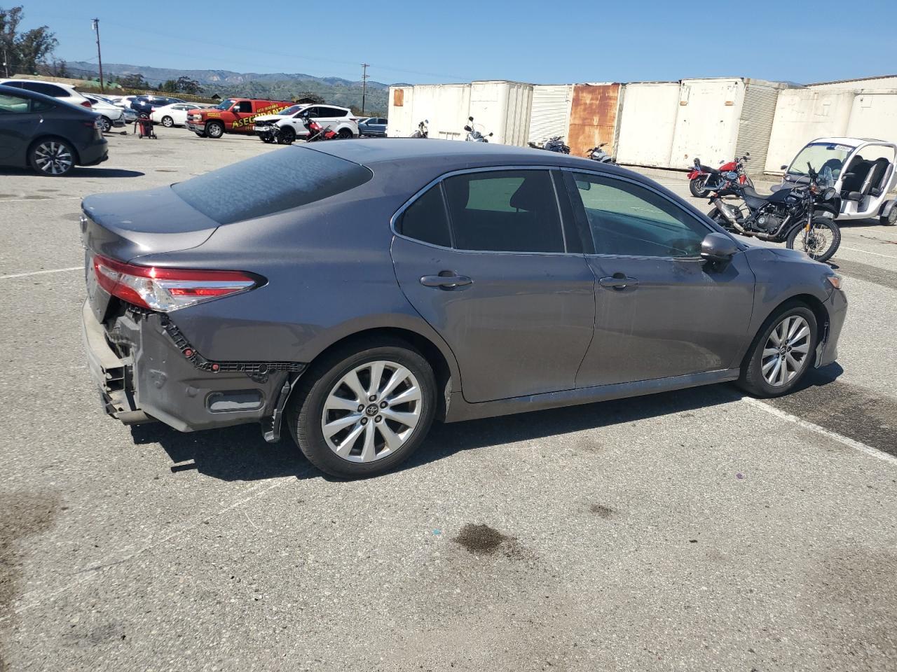 2018 TOYOTA CAMRY L - Image 3