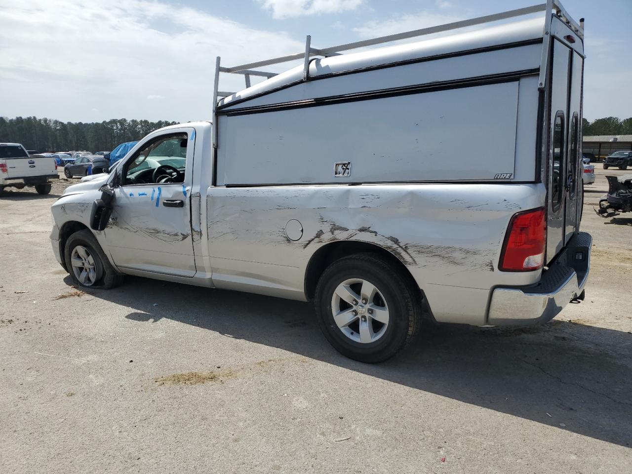 2019 RAM 1500 CLASS - Image 2