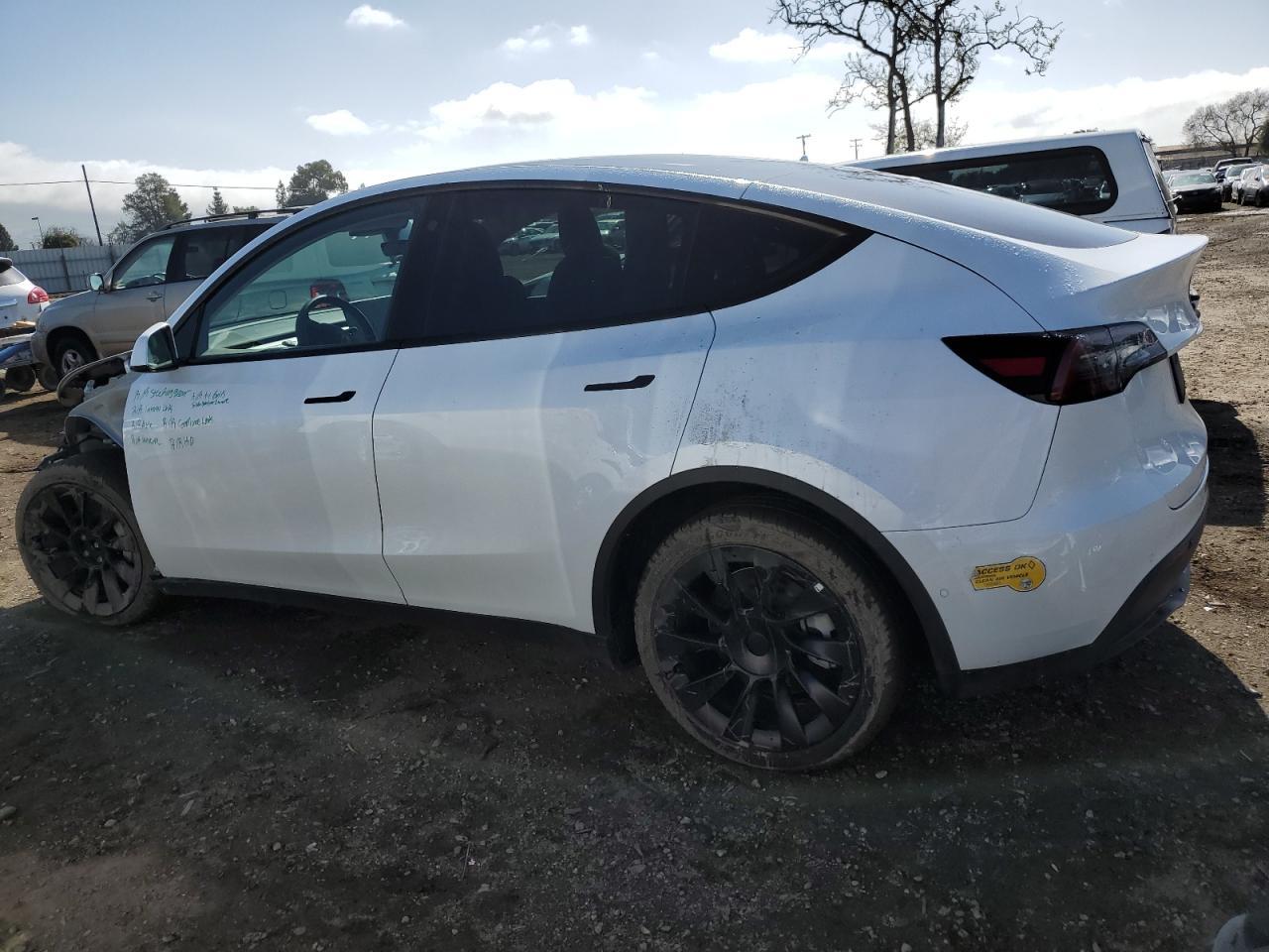 2022 TESLA MODEL Y - Image 2