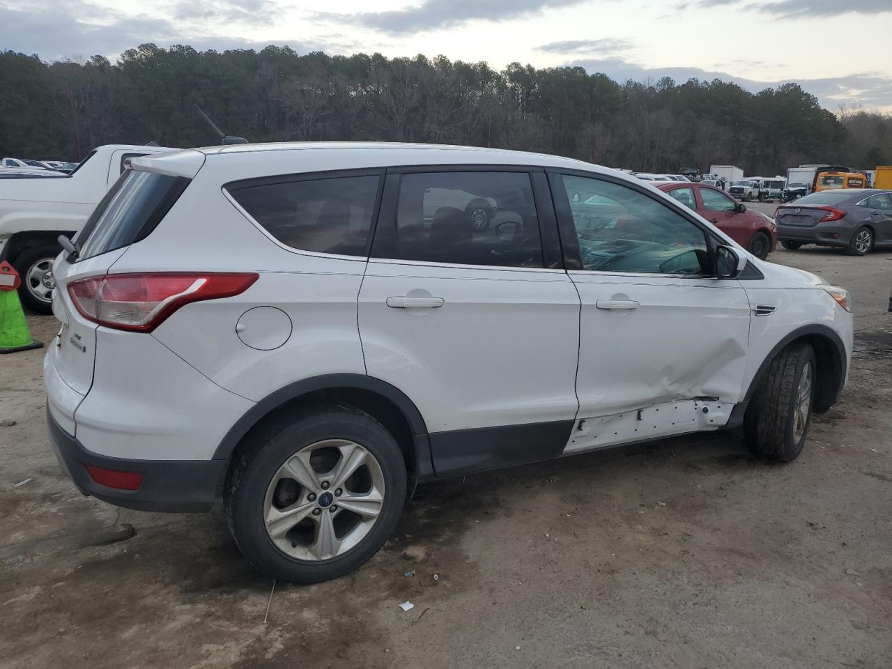 2015 FORD ESCAPE SE - Image 3