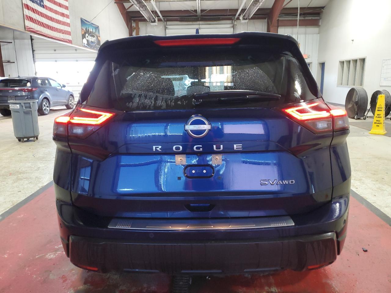 2024 NISSAN ROGUE SV - Image 6