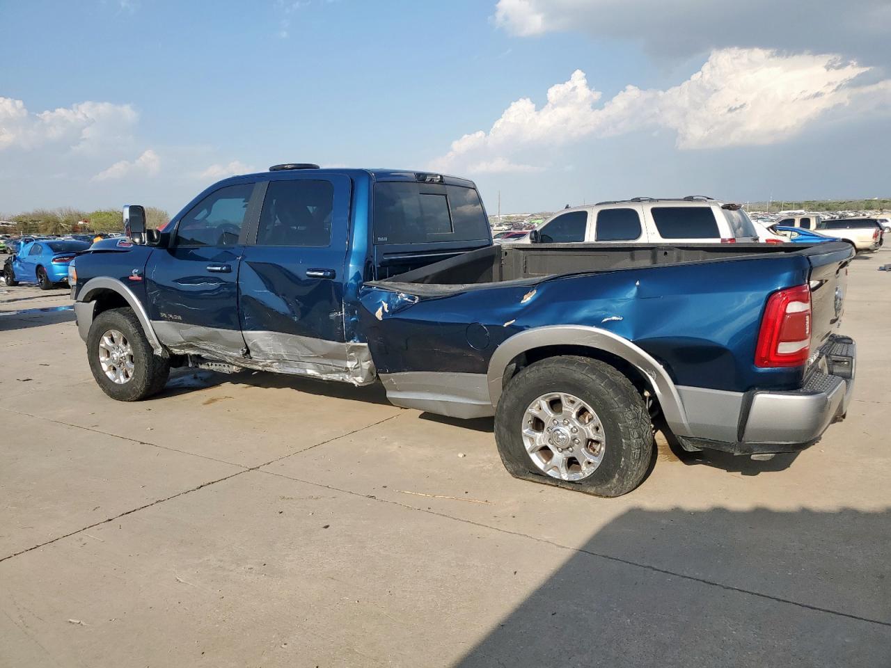 2022 RAM 2500 LARAM - Фото 2
