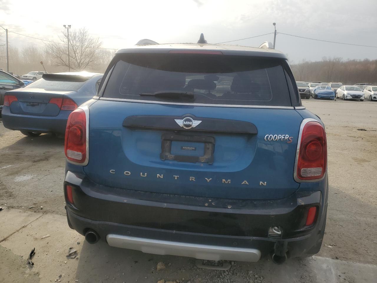 2017 MINI COOPER S C - Image 6