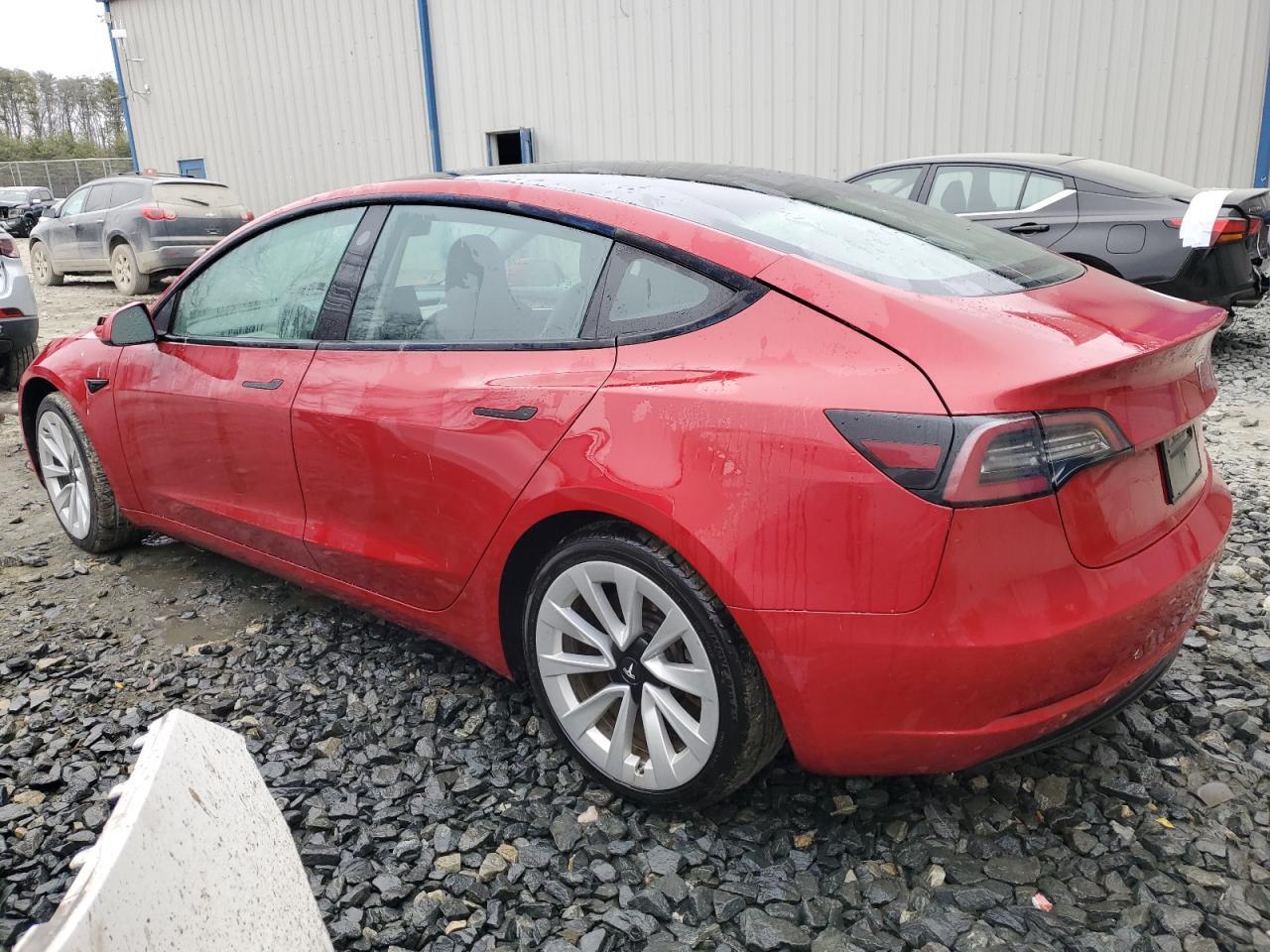 2022 TESLA MODEL 3 - Image 2