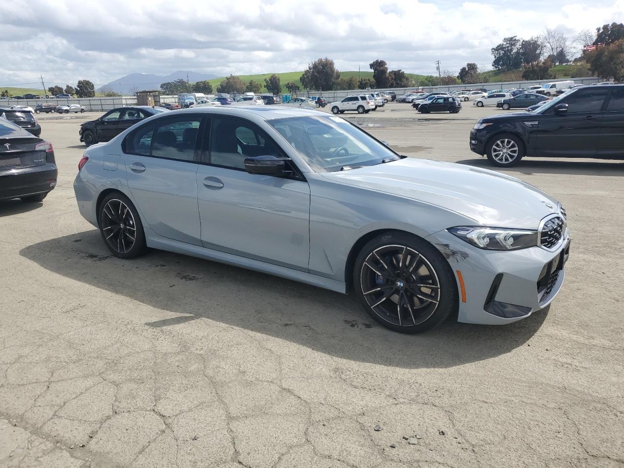 2024 BMW M340I - Фото 4