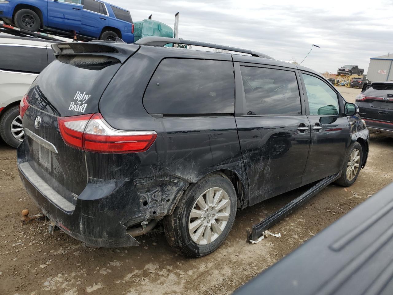 2015 TOYOTA SIENNA XLE - Фото 3