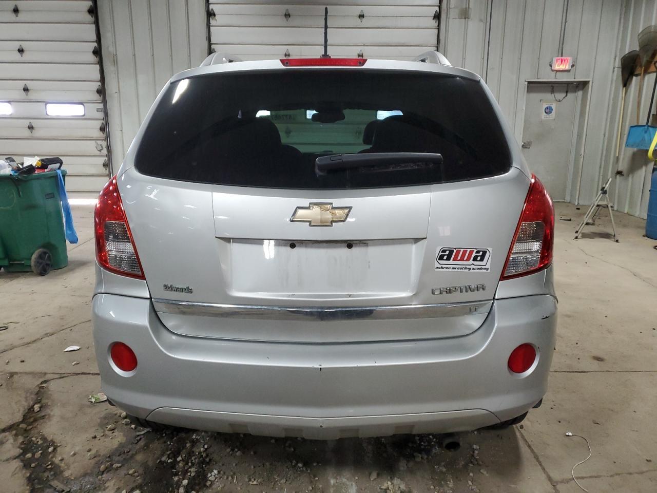 2014 CHEVROLET CAPTIVA LT - Image 6