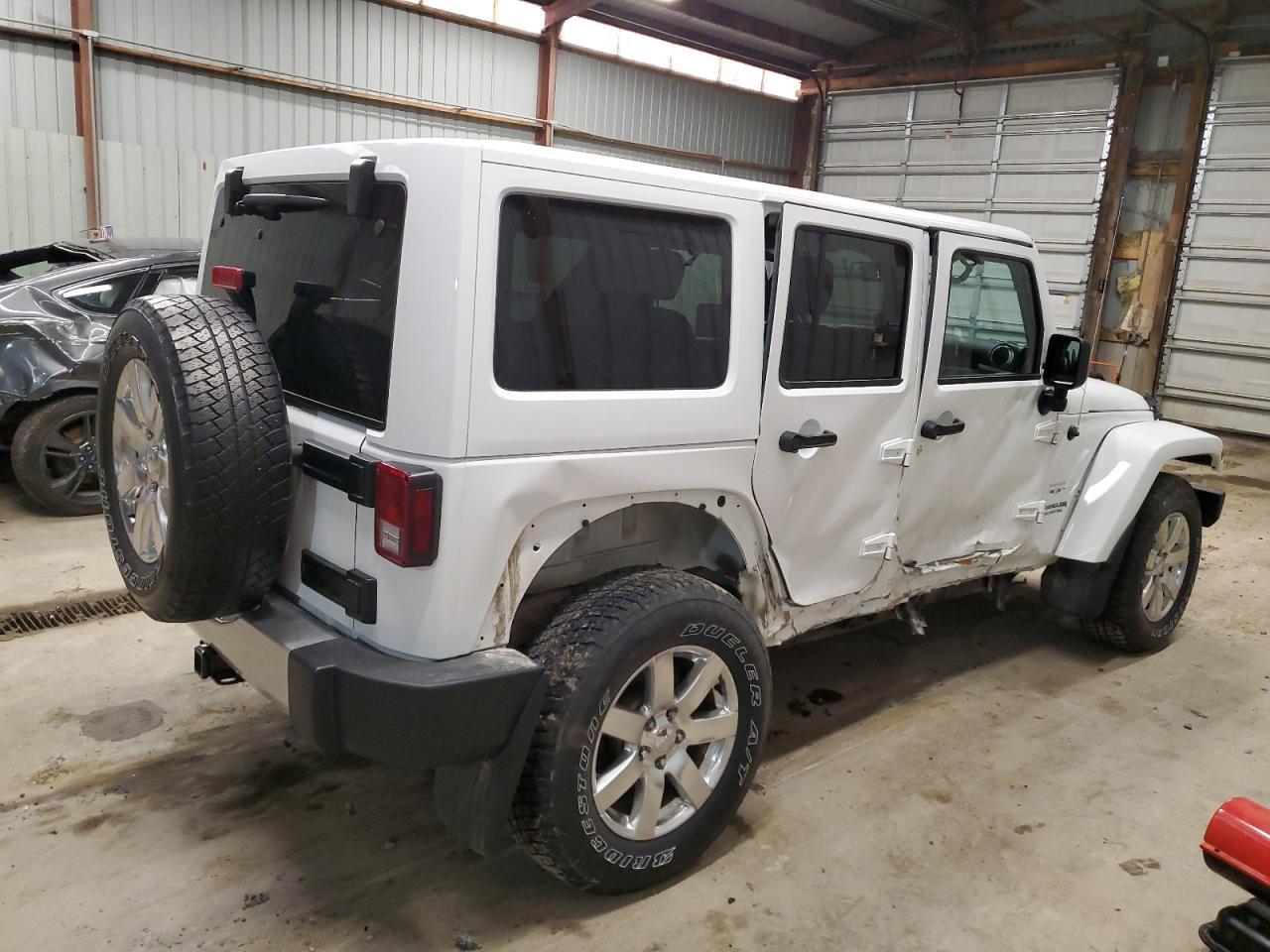 2017 JEEP WRANGLER U - Image 3