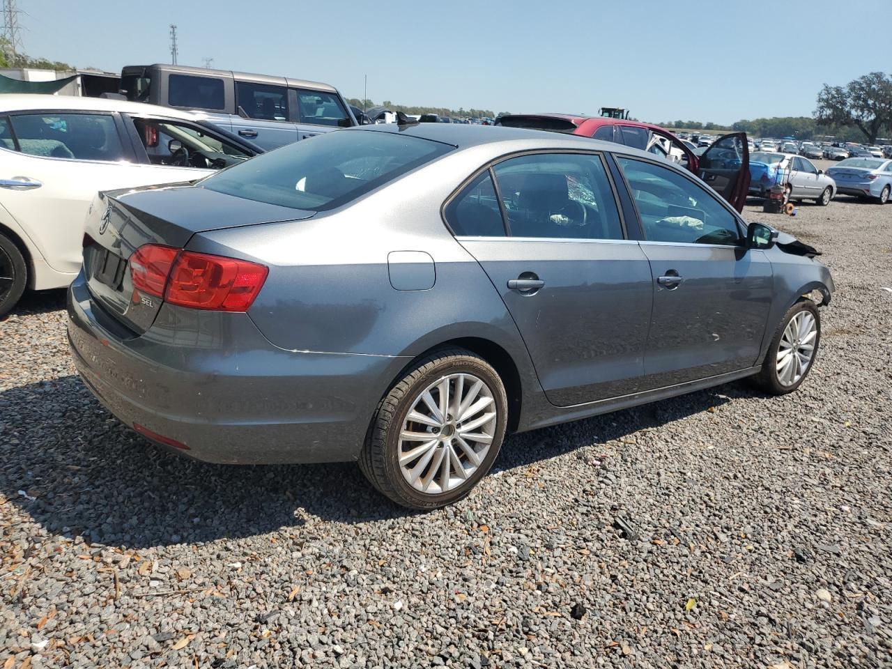 2014 VOLKSWAGEN JETTA SEL - Фото 3