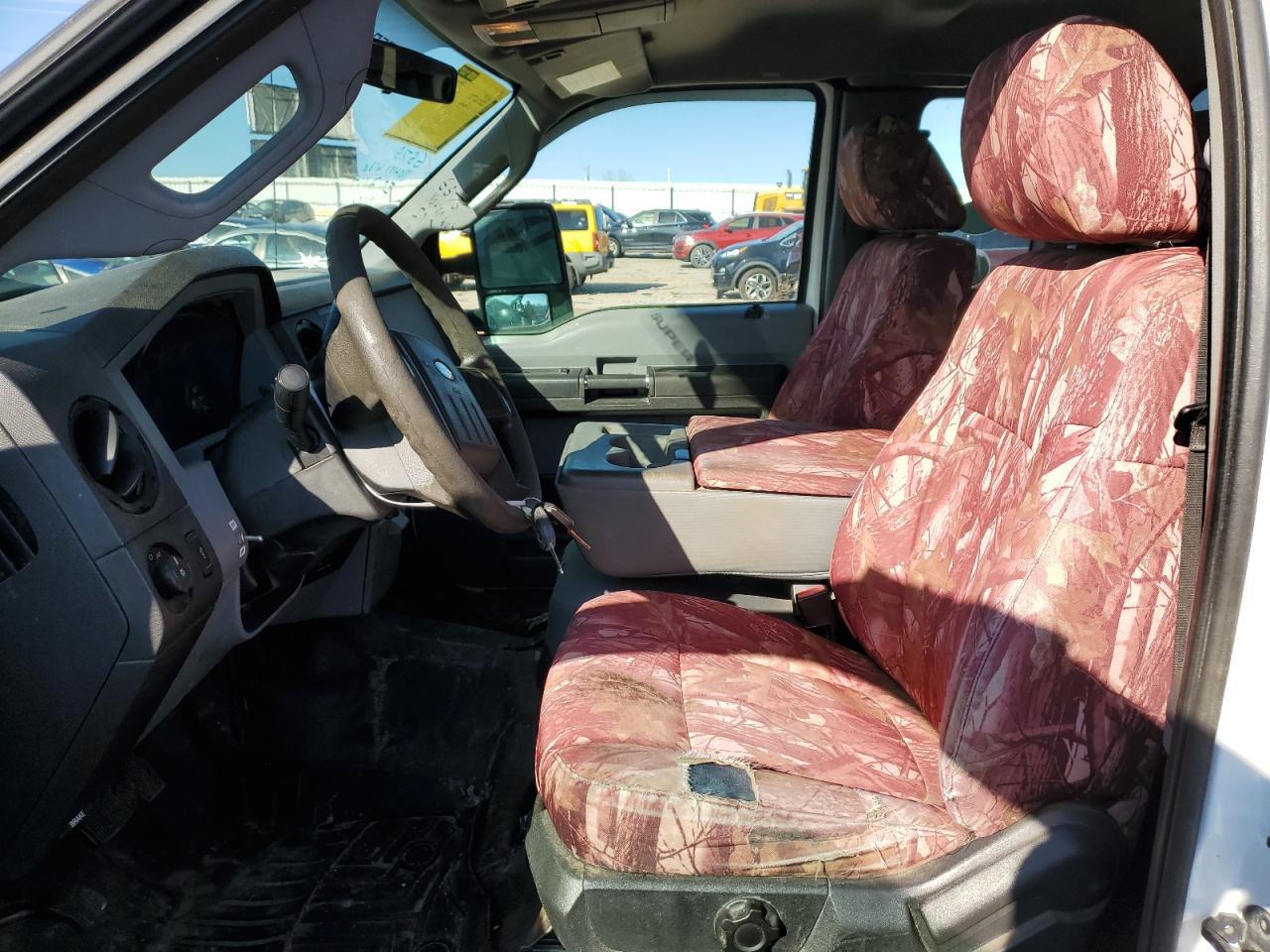 2012 FORD F250 SUPER - Фото 7