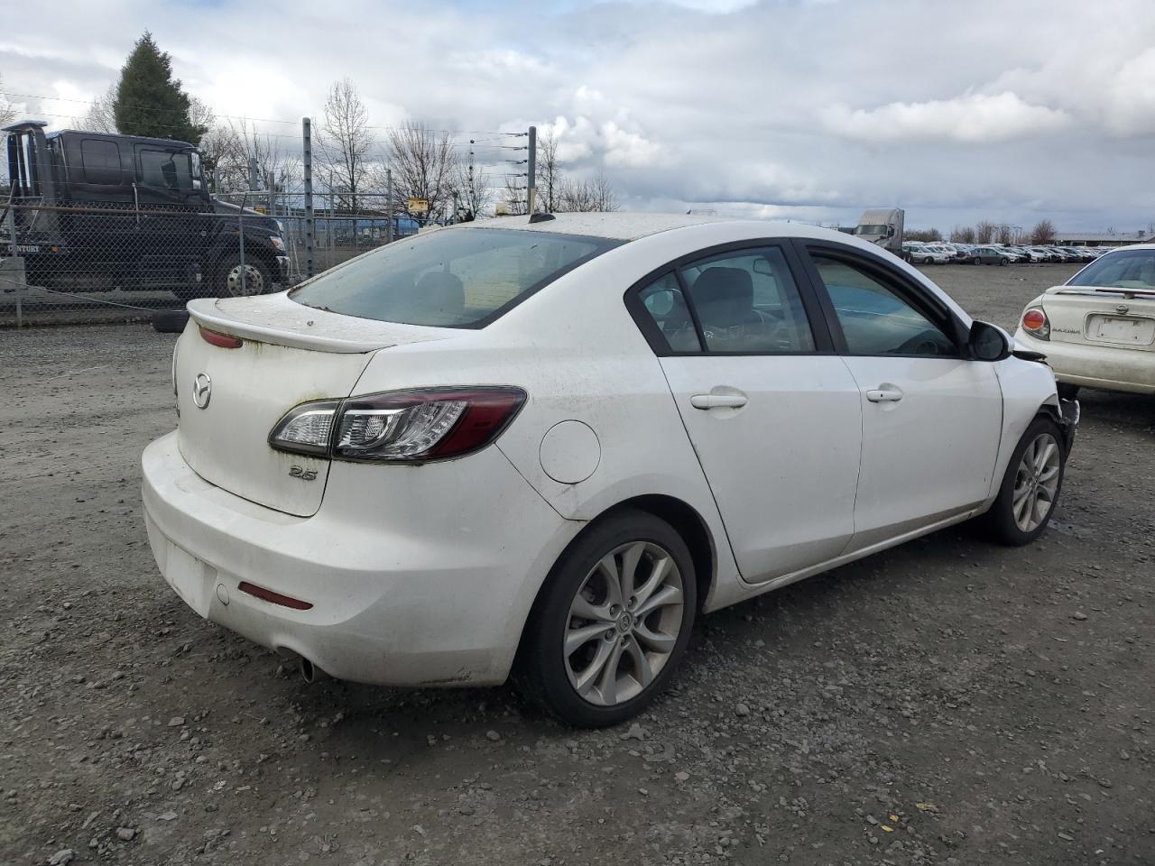 2010 MAZDA 3 S - Фото 3