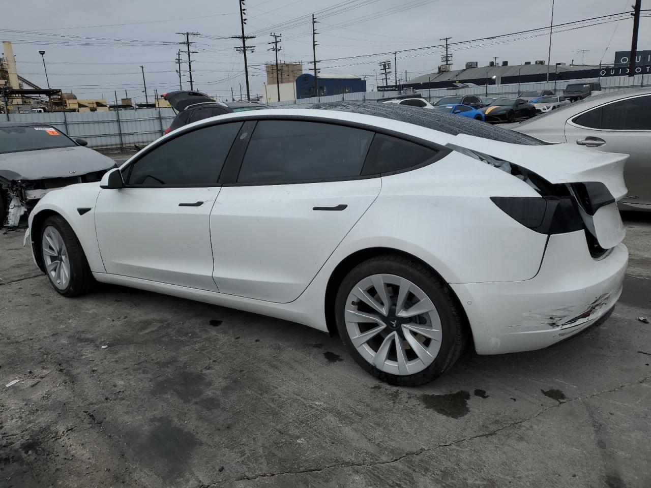 2021 TESLA MODEL 3 - Фото 2