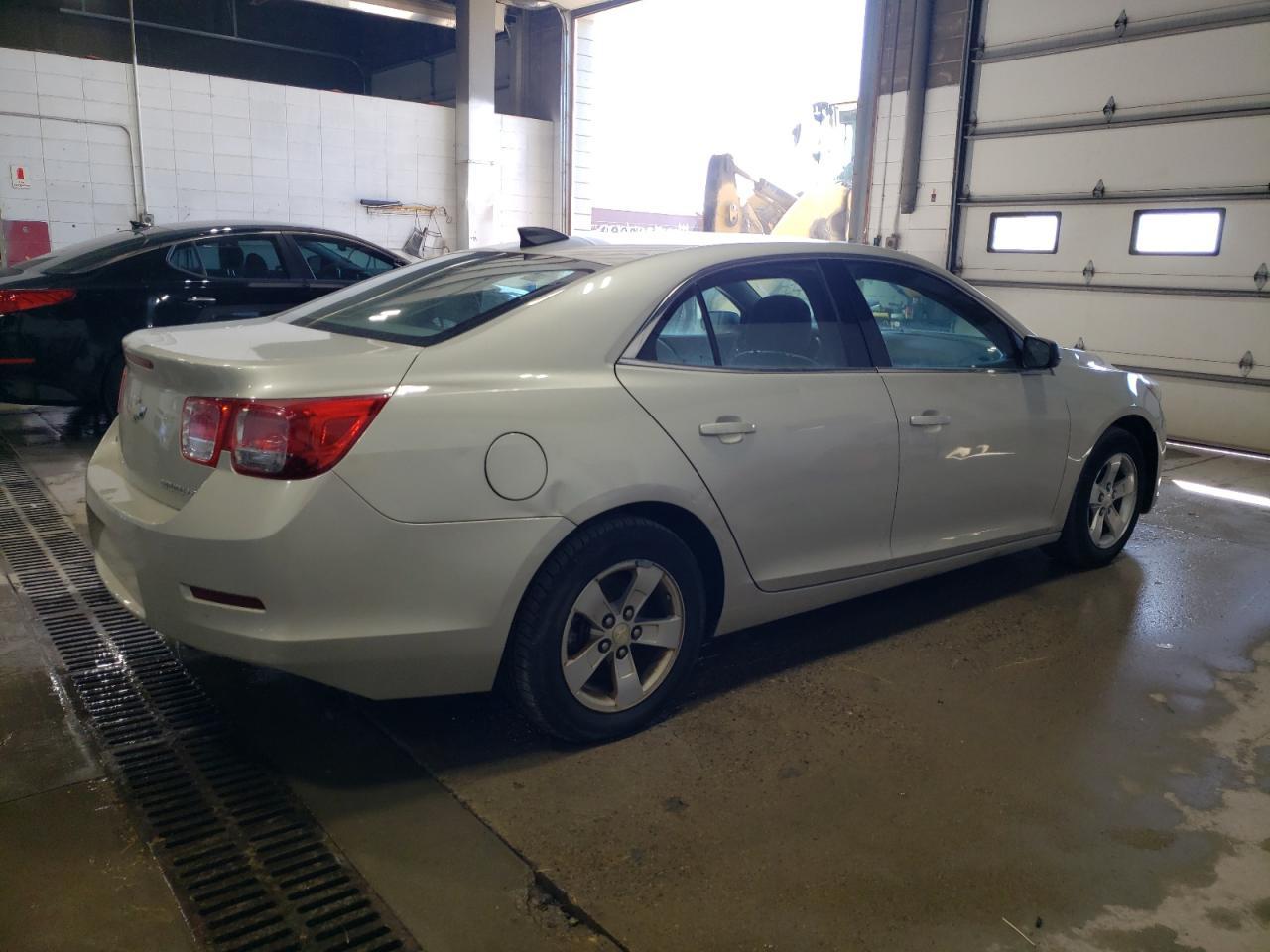 2015 CHEVROLET MALIBU LS - Фото 3