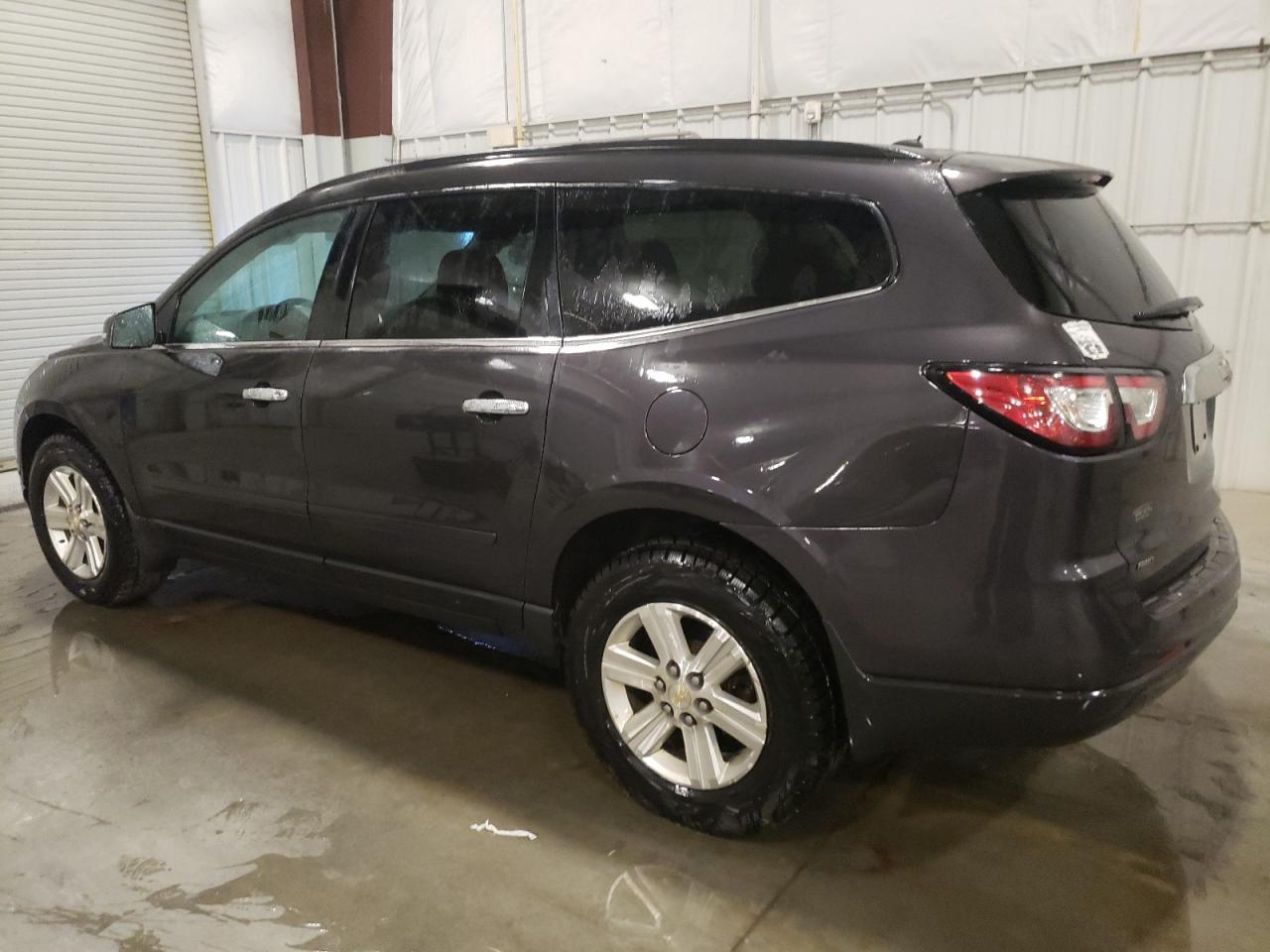 2014 CHEVROLET TRAVERSE L - Image 2