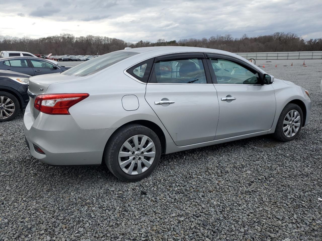 2017 NISSAN SENTRA S - Фото 3