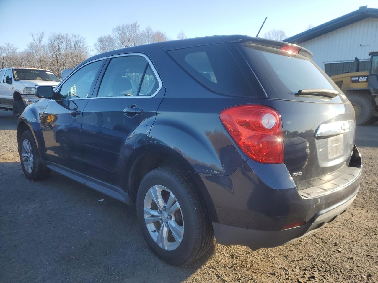 2015 CHEVROLET EQUINOX LS - Фото 2