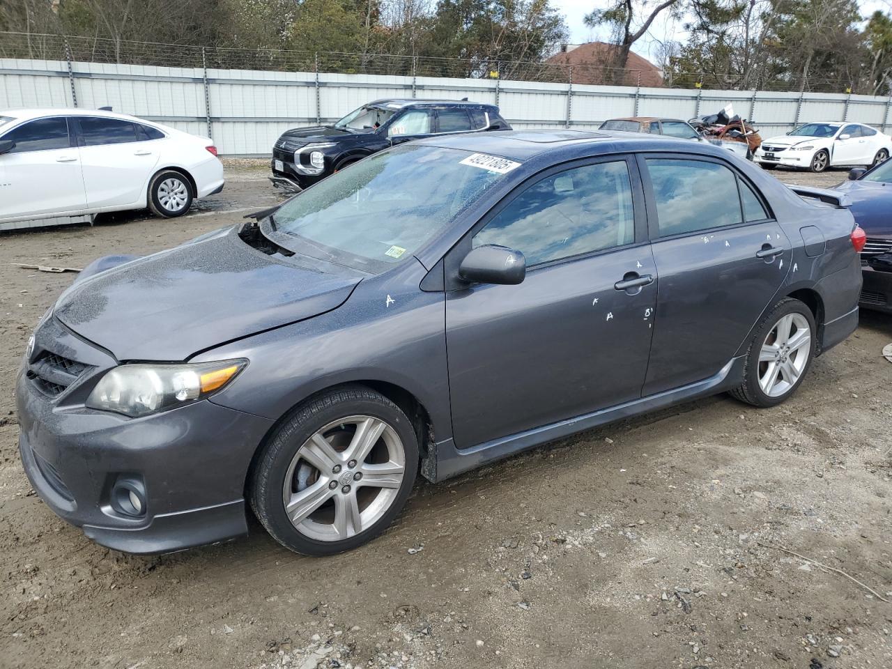 2013 TOYOTA COROLLA BA