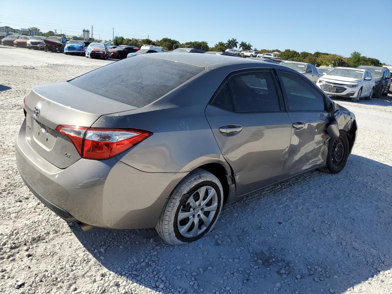 2016 TOYOTA COROLLA L - Image 3