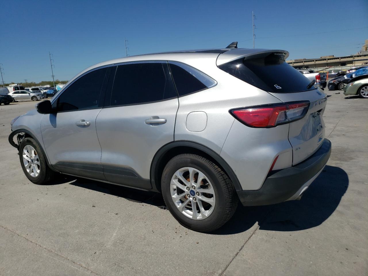 2020 FORD ESCAPE SE - Фото 2