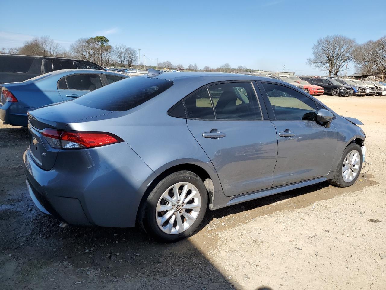 2021 TOYOTA COROLLA LE - Фото 3