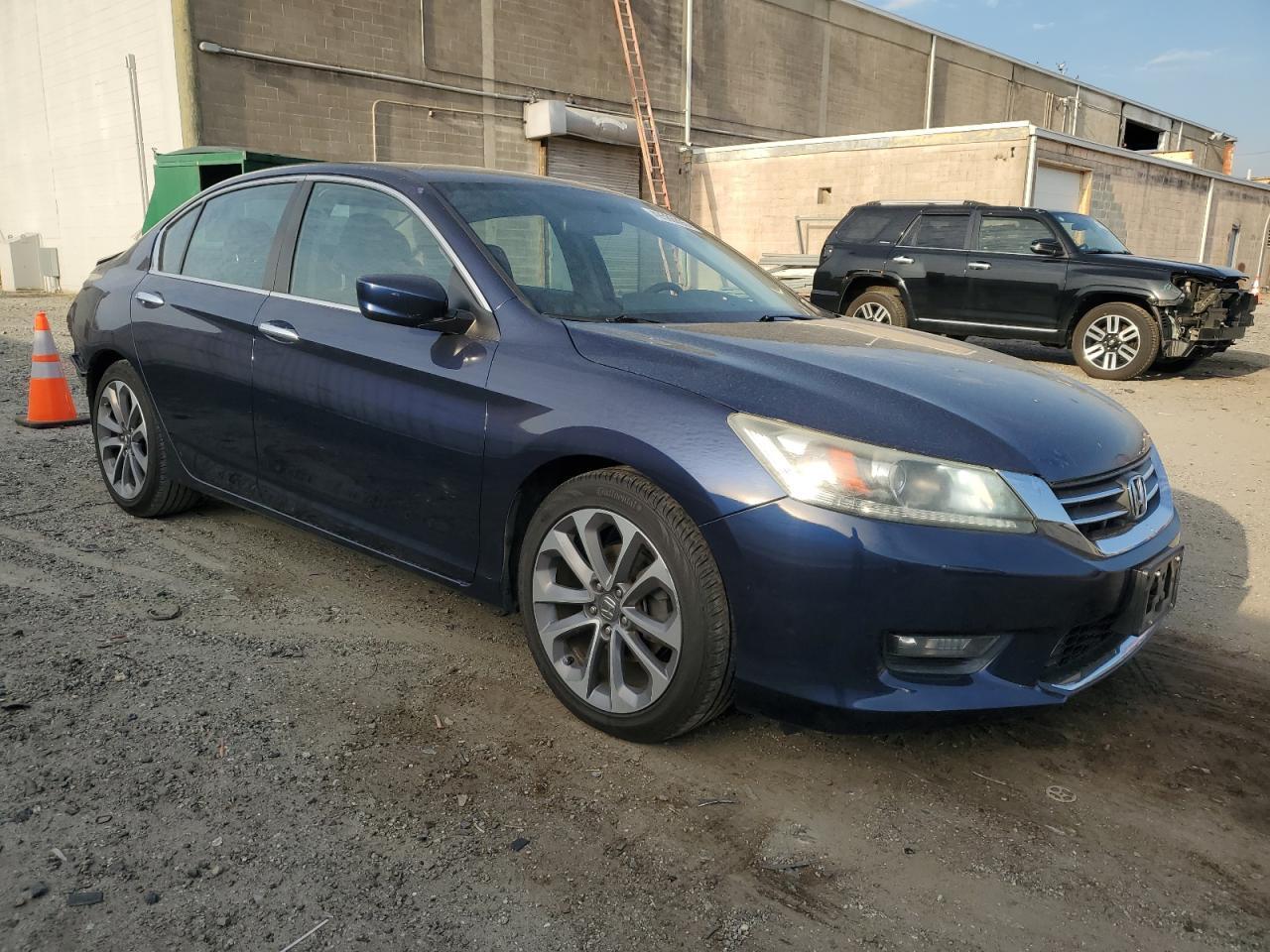 2014 HONDA ACCORD SPO - Фото 4