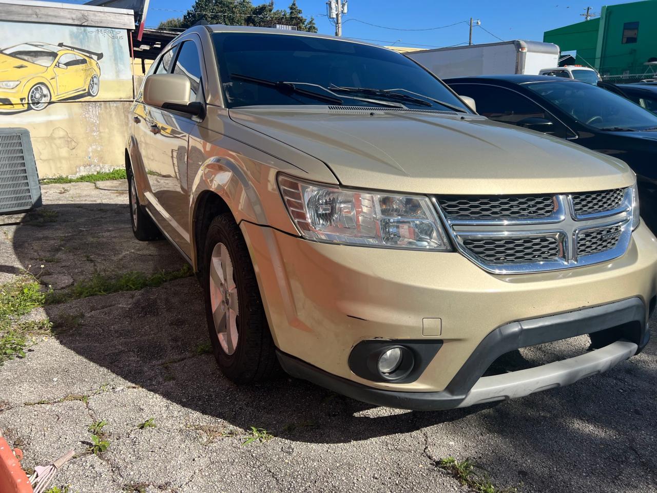 2011 DODGE JOURNEY MA car image