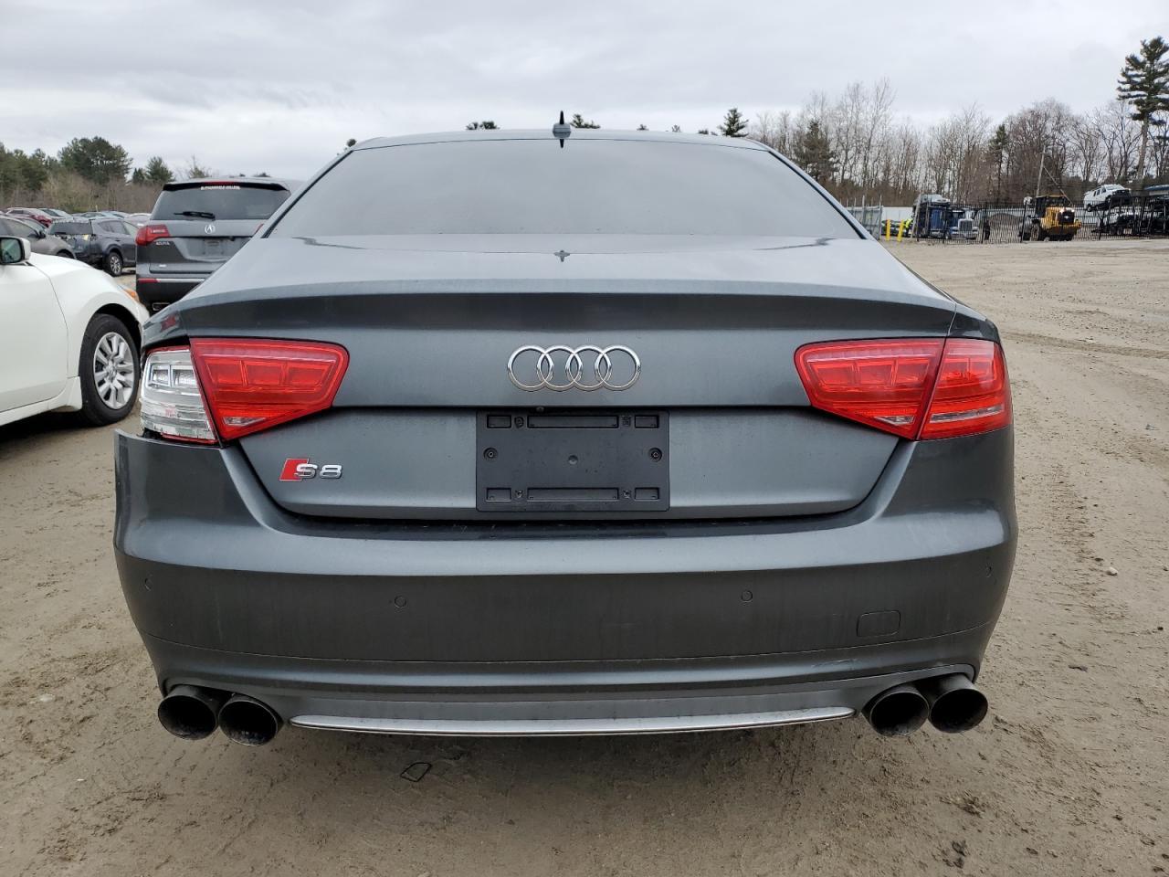 2013 AUDI S8 QUATTRO - Image 6