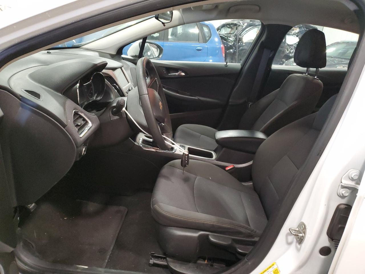 2017 CHEVROLET CRUZE LS - Image 7