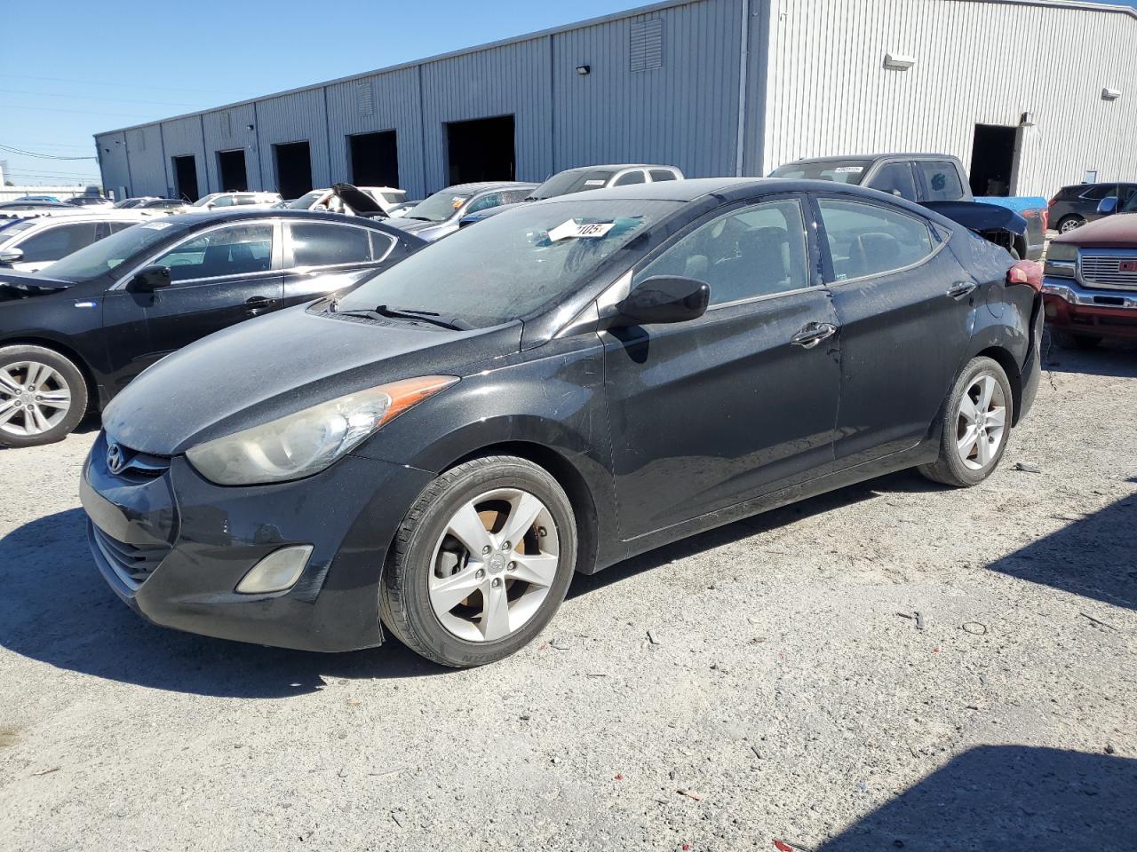 2013 HYUNDAI ELANTRA GL