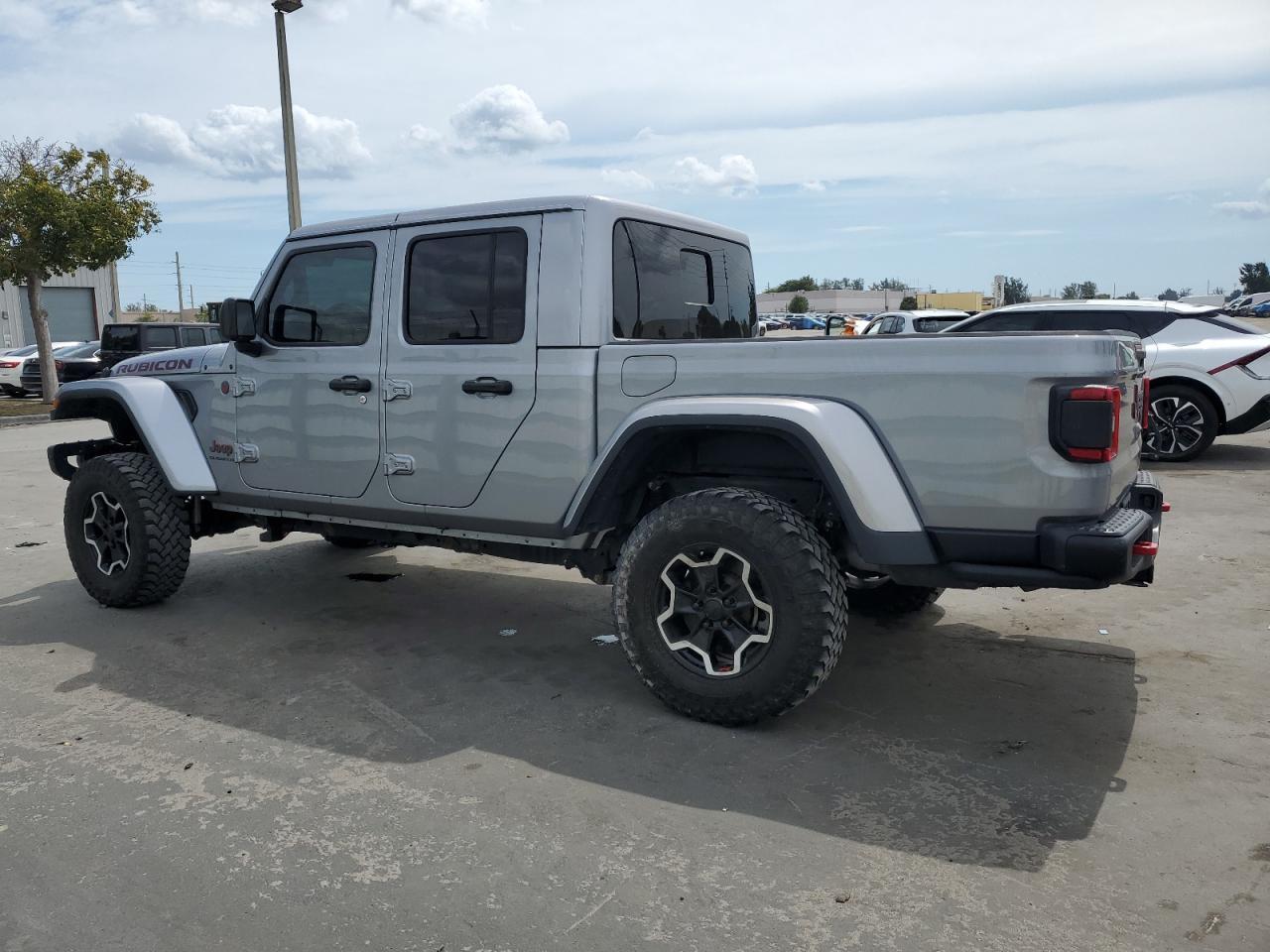 2020 JEEP GLADIATOR - Image 2