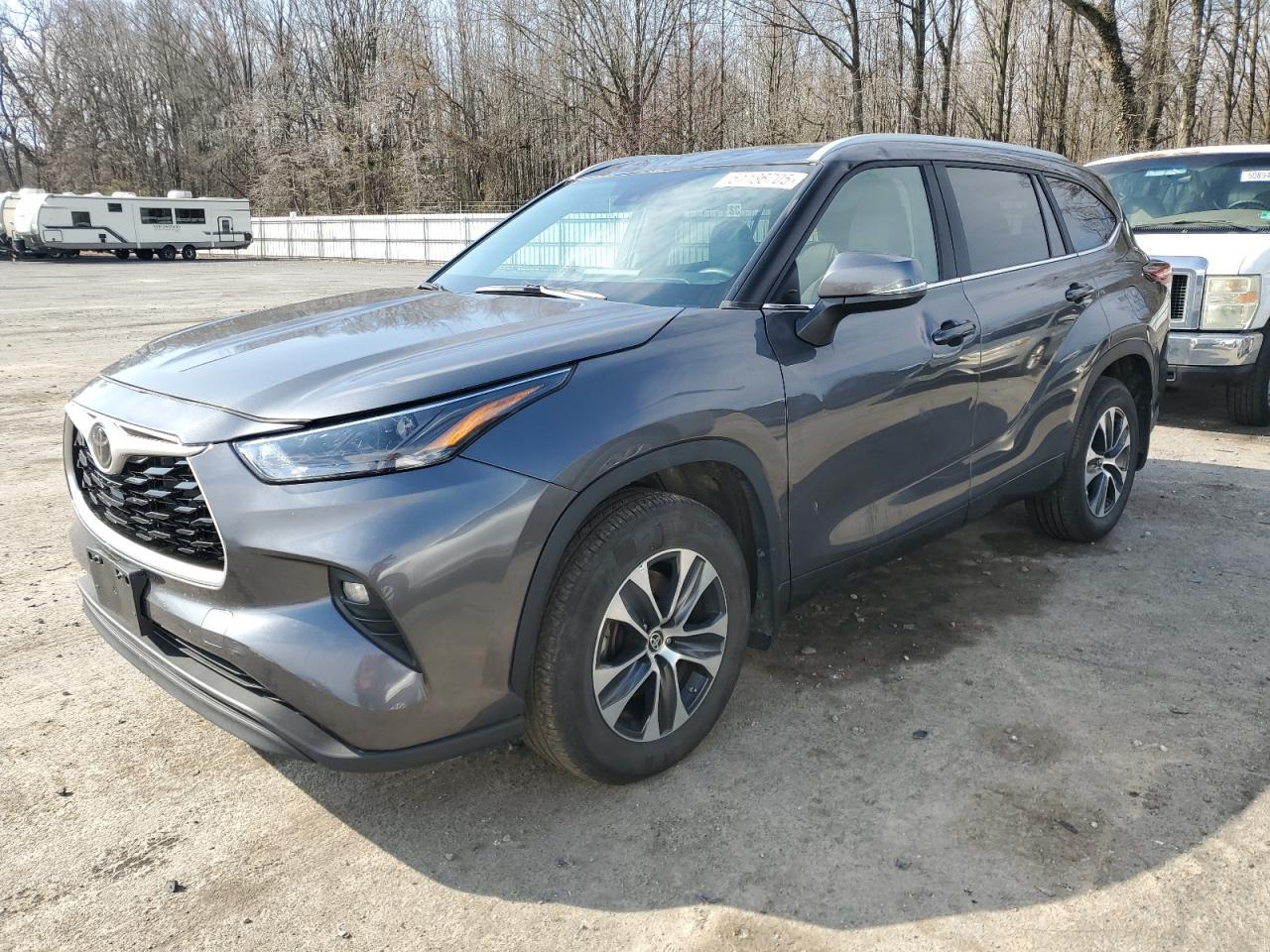 2024 TOYOTA HIGHLANDER