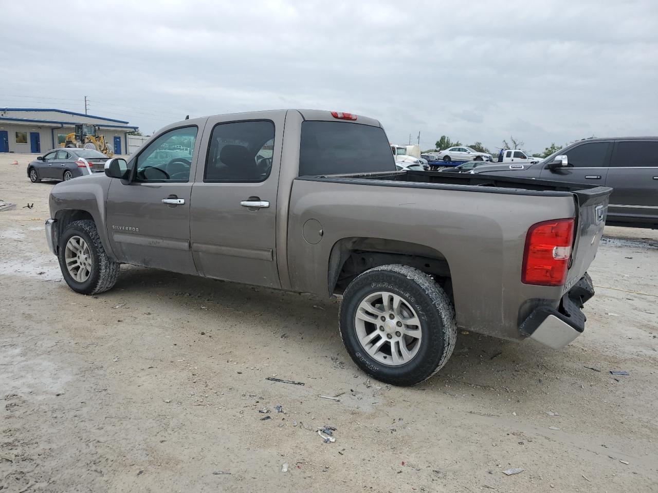 2012 CHEVROLET SILVERADO - Фото 2
