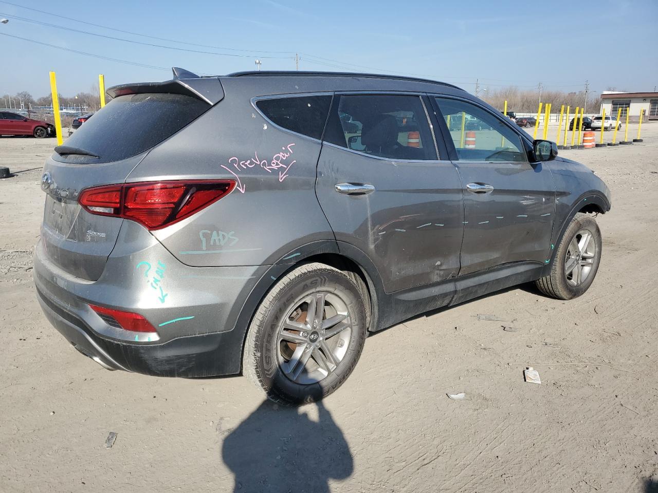 2017 HYUNDAI SANTA FE S - Image 3