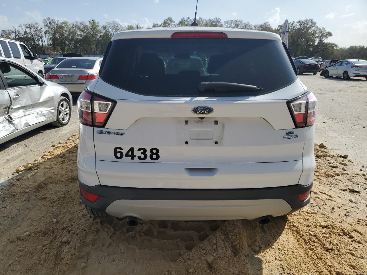 2017 FORD ESCAPE SE - Фото 6