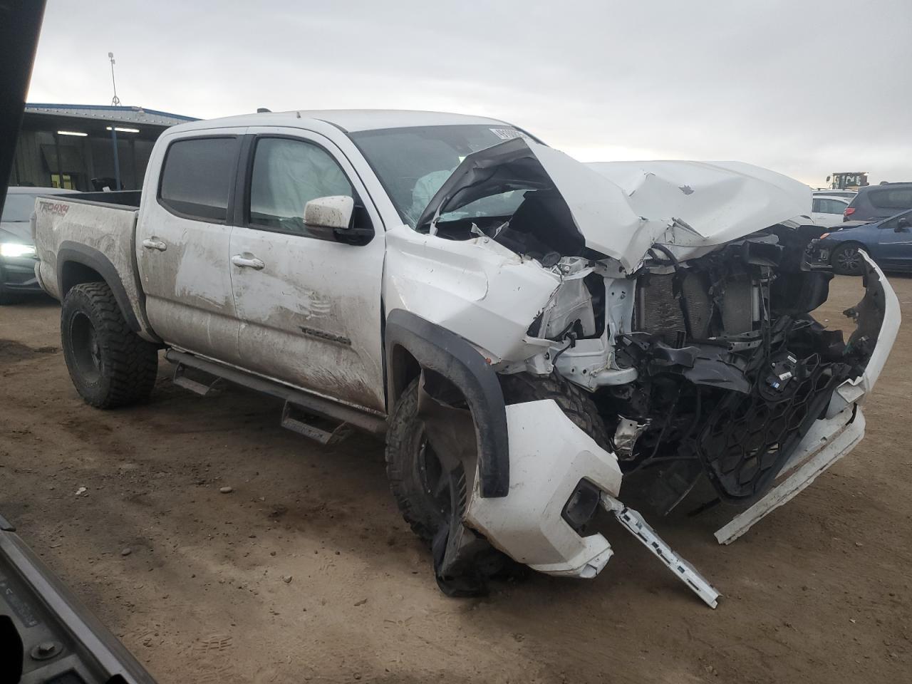 2023 TOYOTA TACOMA DOU - Фото 4