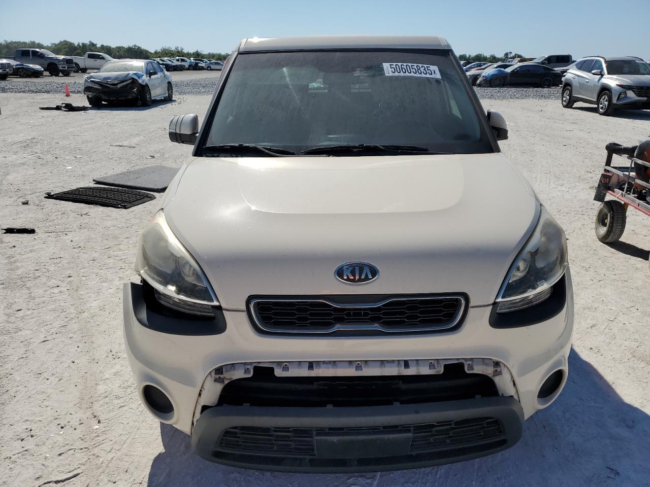 2013 KIA SOUL + - Image 5