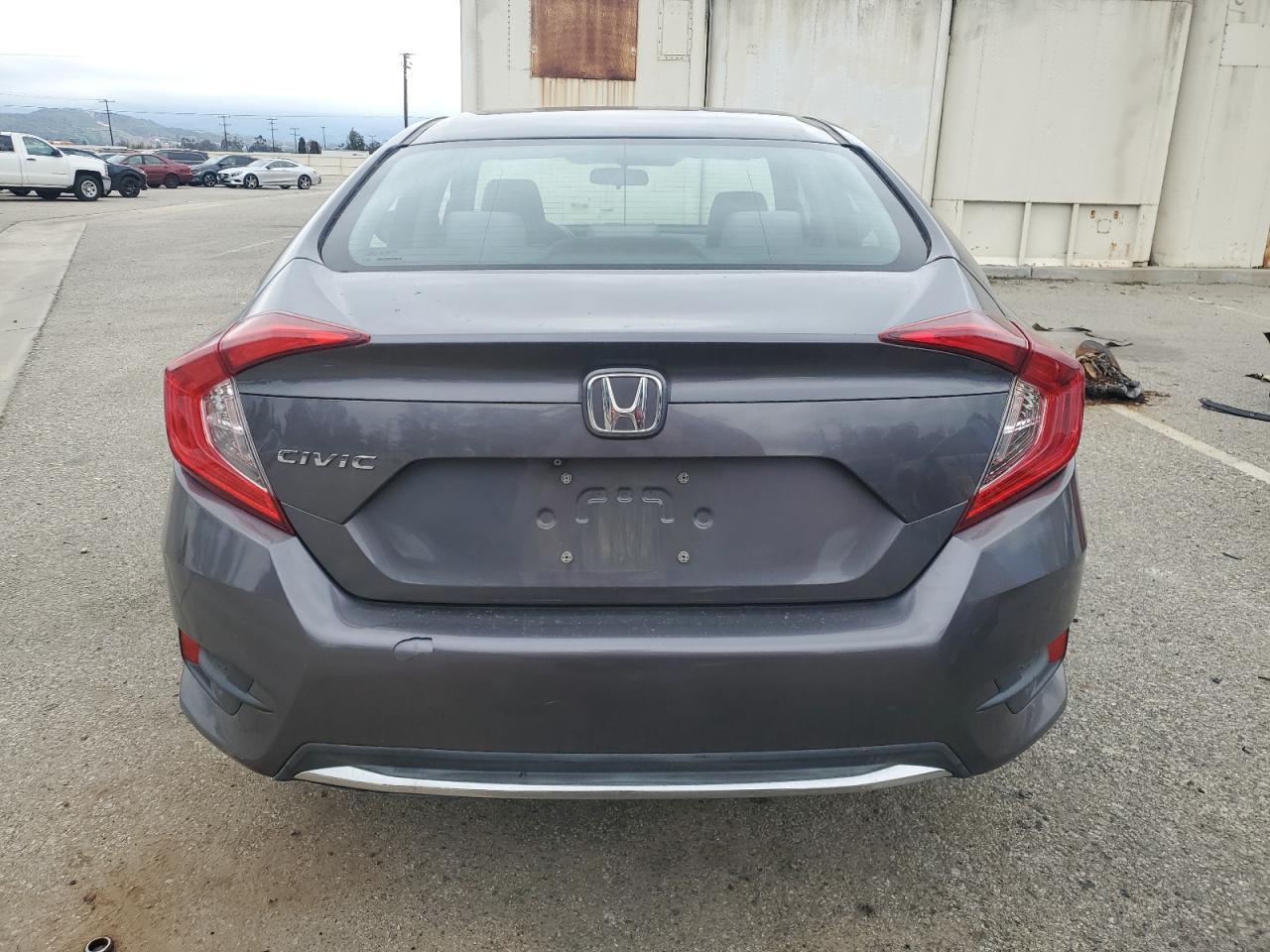 2019 HONDA CIVIC LX - Image 6